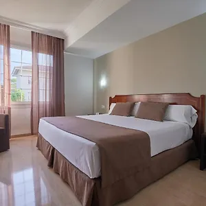 4* Hotell Crisol Jardines De